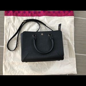 Tory Burch Robinson Small Zip Tote